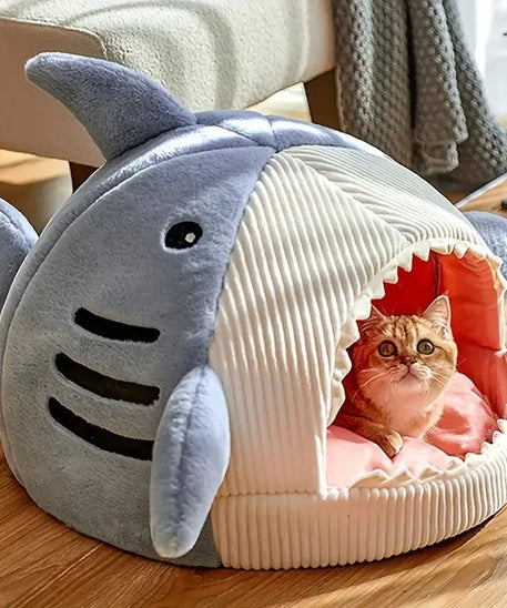 PatiYuvasi™ – Köpekbalığı Şeklinde Kedi Evi 🦈 patiyuvasi